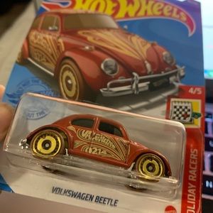 Hot Wheels New 2021 Holiday Racers VW Beetle